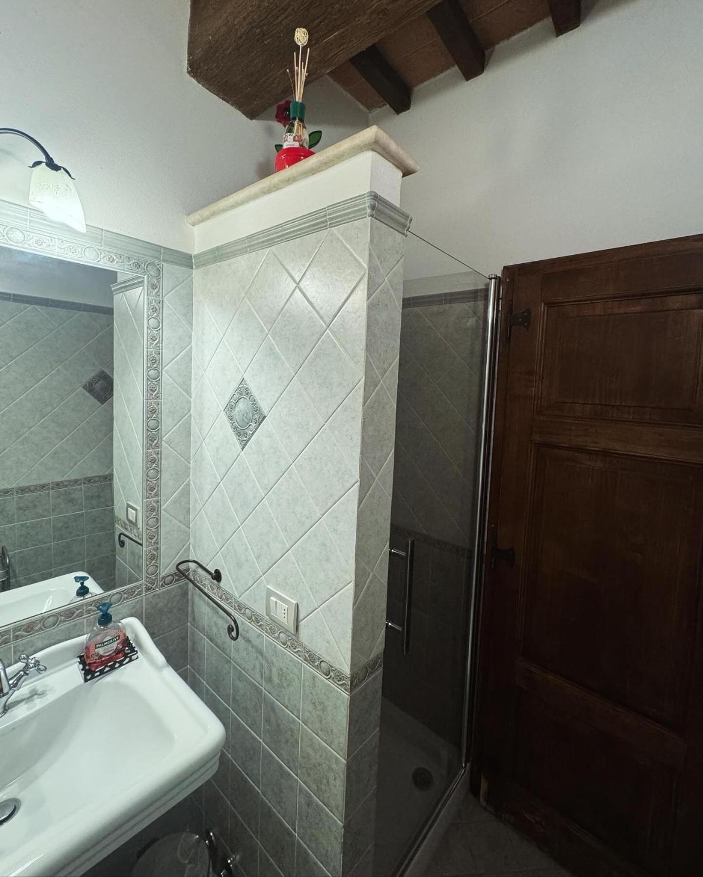 B&B Camere La Vite ปีเอนซา ภายนอก รูปภาพ